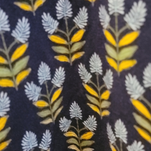 NEW SLEEVELESS DRESS - Picture 6 of 12